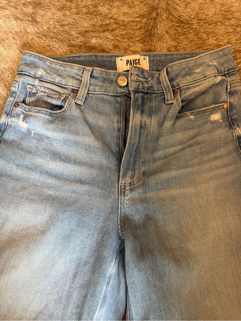 PAIGE Anessa Wide-Leg Jeans - Picture 2 of 8